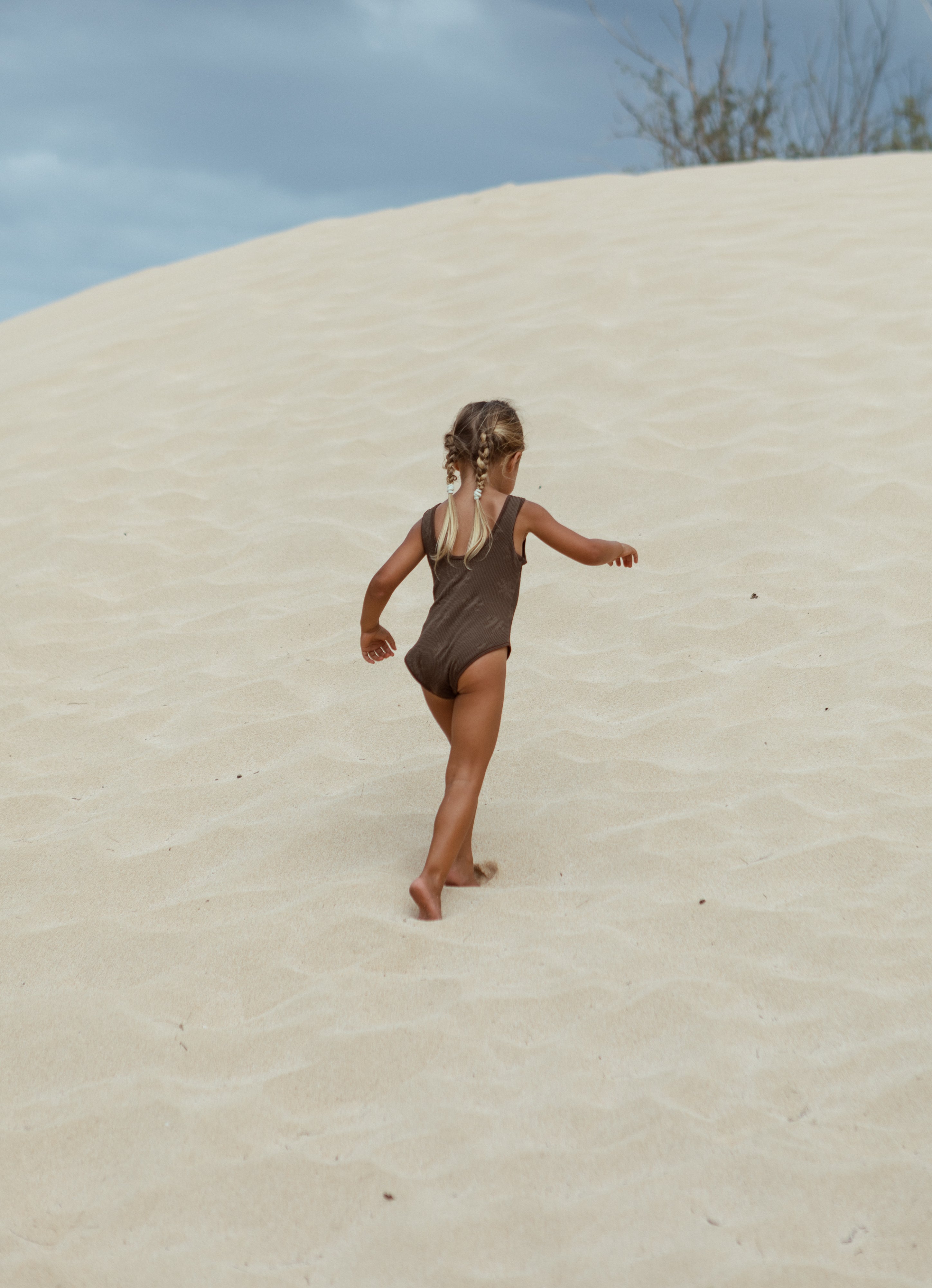 Bonnie Full Piece (Espresso Tiare)