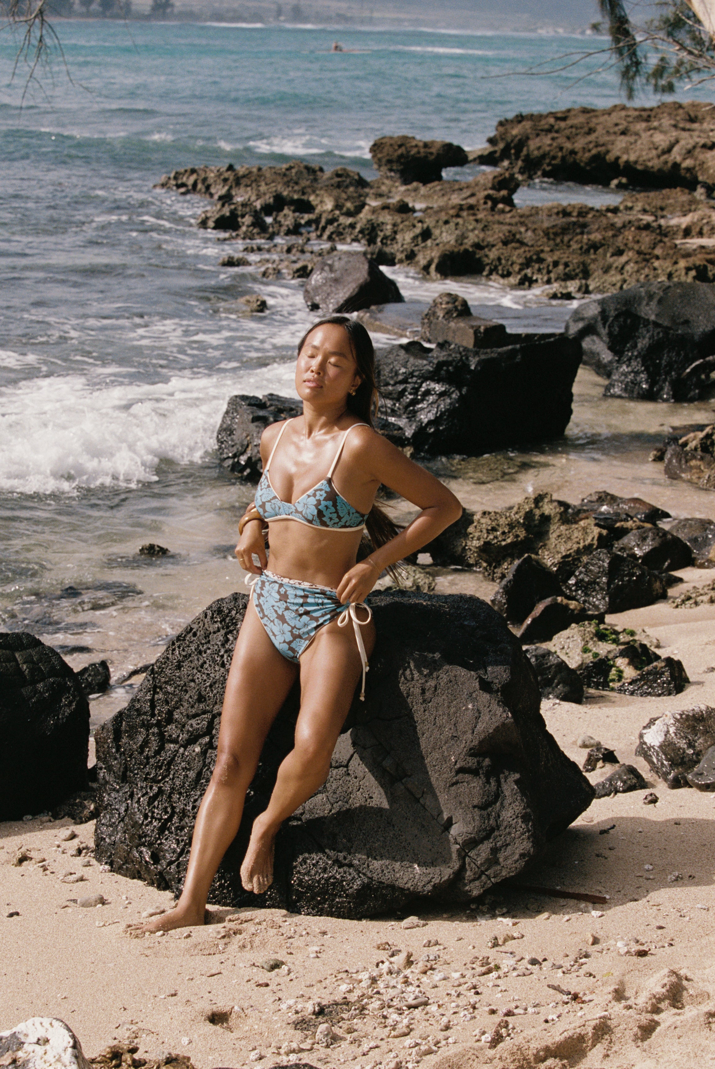 Juni Bottoms (Lagoon Hibiscus Reversible Bloom)