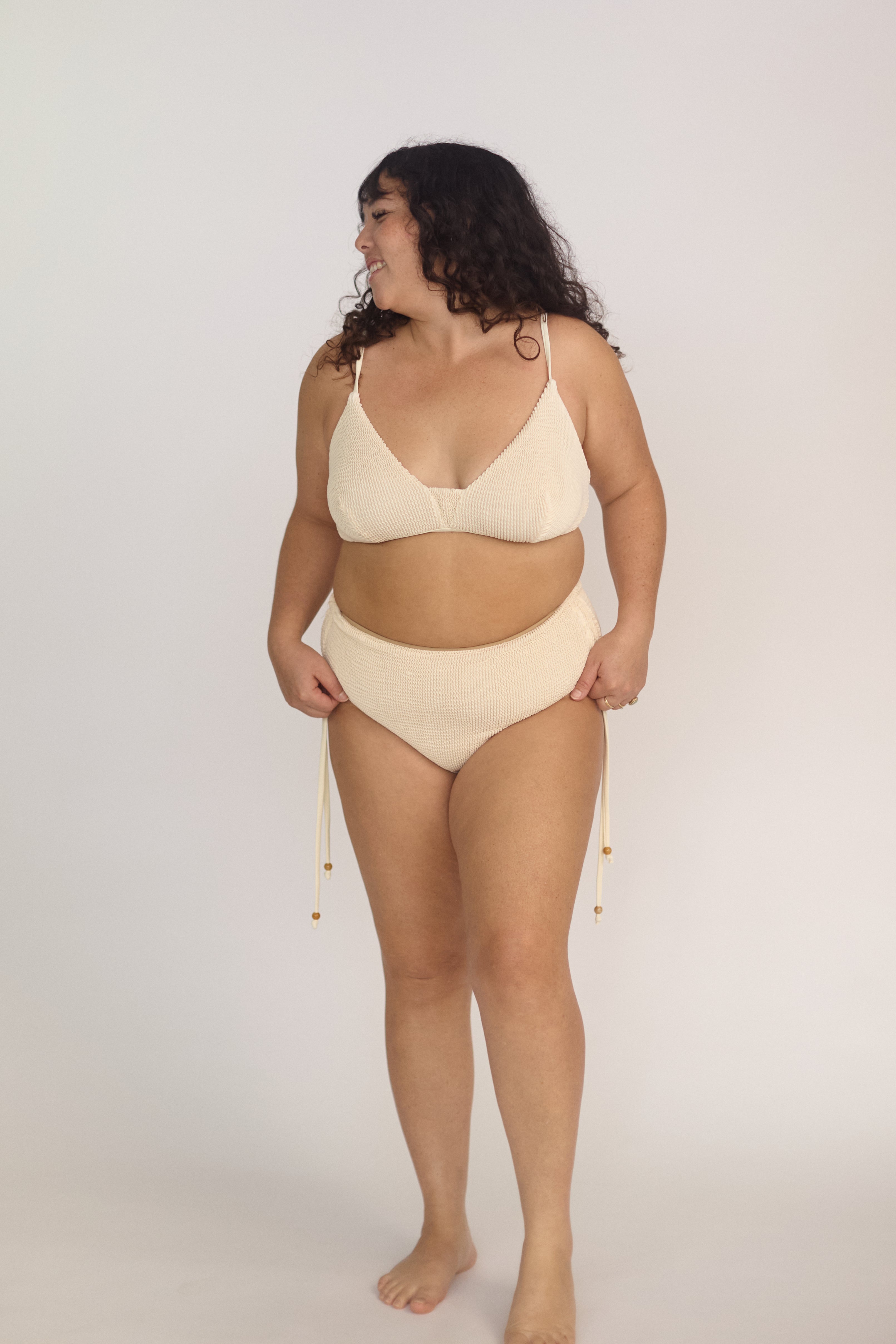 Juni Bottoms (Cream Scrunchie)