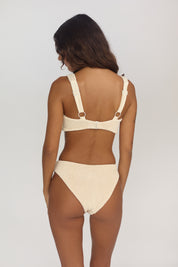 Rocky Bottoms (Cream Scrunchie)