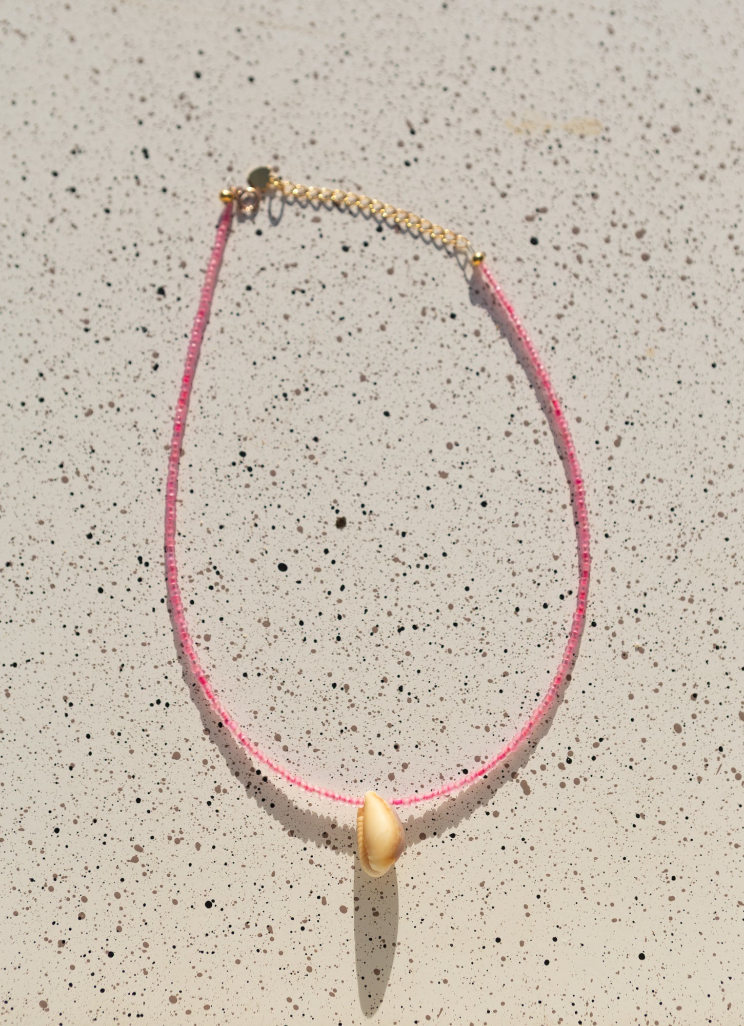 Olive Choker Necklace 01