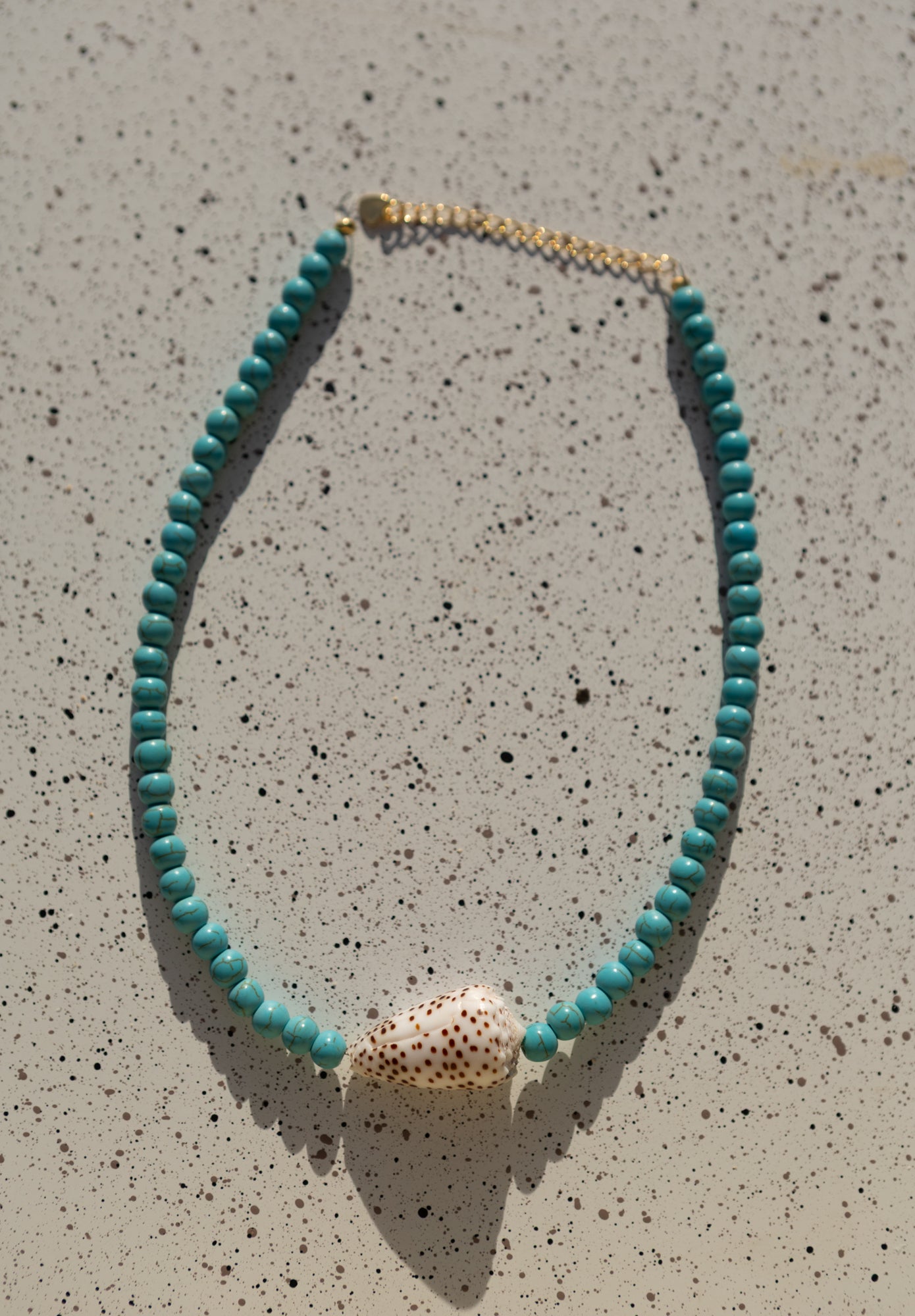 Sunni Necklace 02