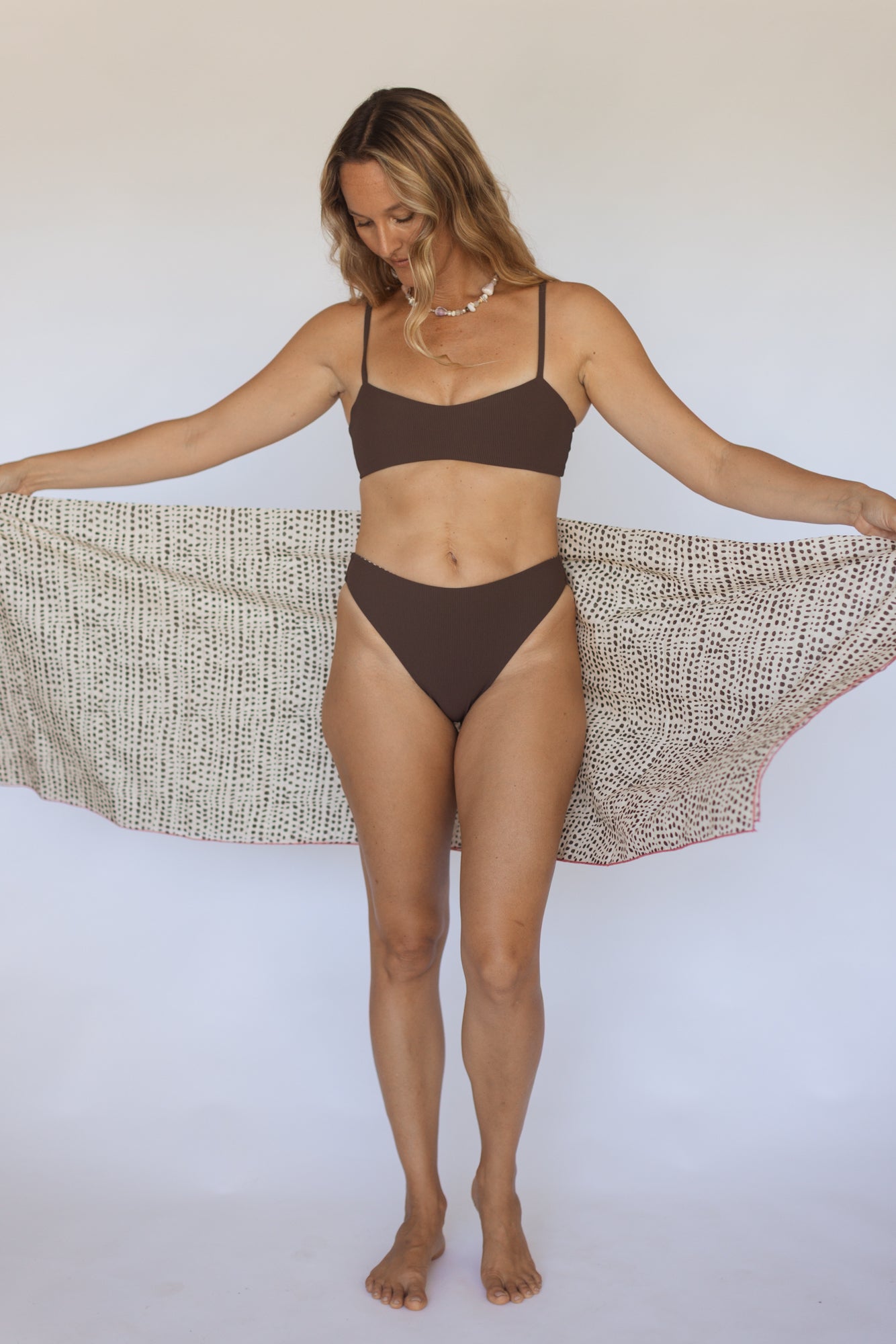 Kiki Pareo (Leopard Cone)