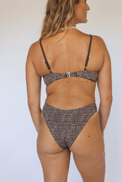 Sage Top (Leopard Cone Reversible Chocolate Ribbed)
